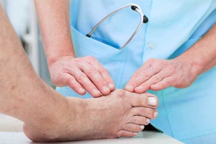 chaussure orthopédique homme hallux valgus