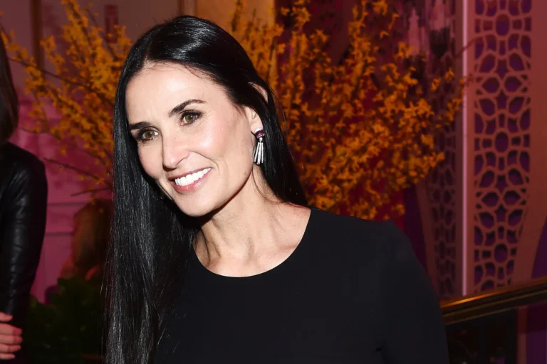 Demi Moore chirurgie esthétique