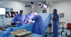 Bloc opératoire d’une clinique partenaire à Tunis