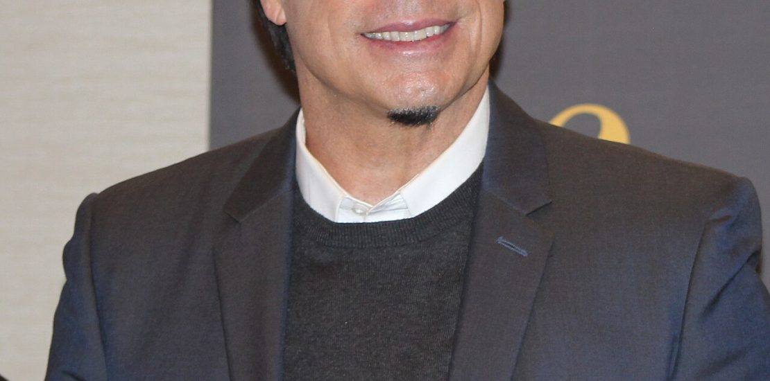 john-travolta-2014-iifa
